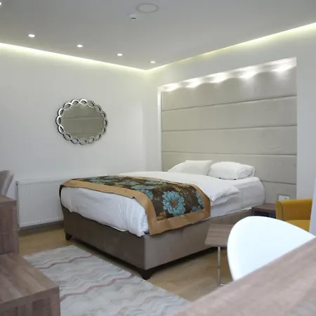 Ξενοδοχείο Bejturan 4*