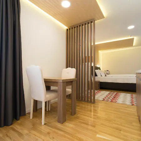 Ξενοδοχείο Bejturan 4*